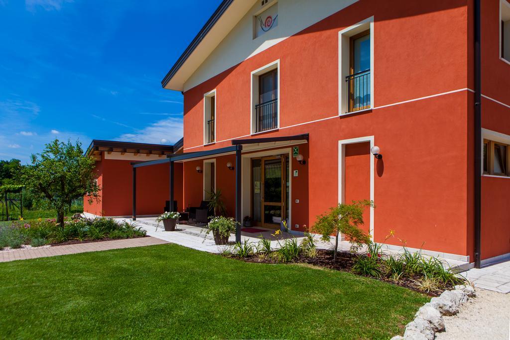Agriturismo La Chiocciola Сачиле Экстерьер фото